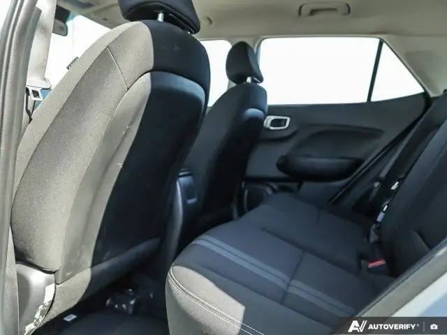 2022 Hyundai Venue Preferred | No Accidents | Apple CarPlay in Cars & Trucks in Calgary - Image 32