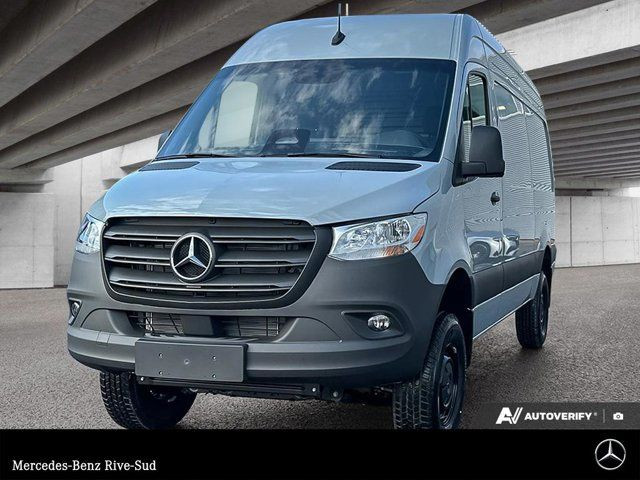 2025 Mercedes-Benz Sprinter 2500 144 Wheelbase High Roof AWD in Cars & Trucks in Longueuil / South Shore