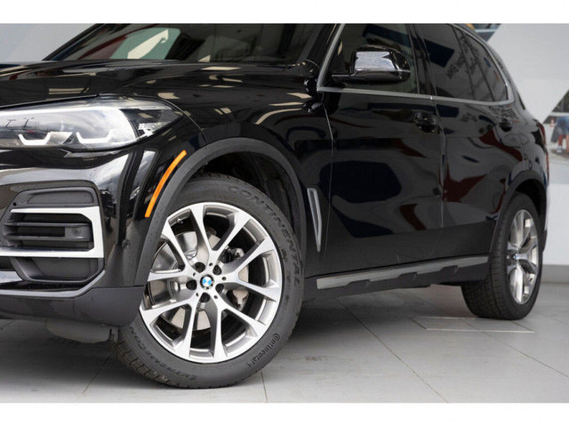 2022 BMW X5 xDrive40i in Cars & Trucks in Vancouver - Image 2