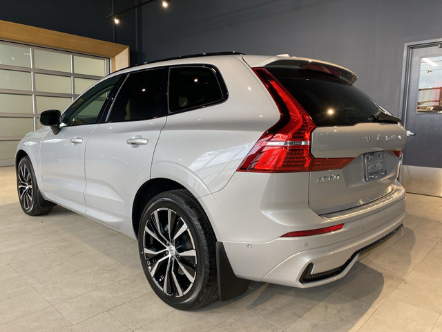 2024 Volvo XC60 B5 AWD Plus Dark Theme in Cars & Trucks in Edmonton - Image 3