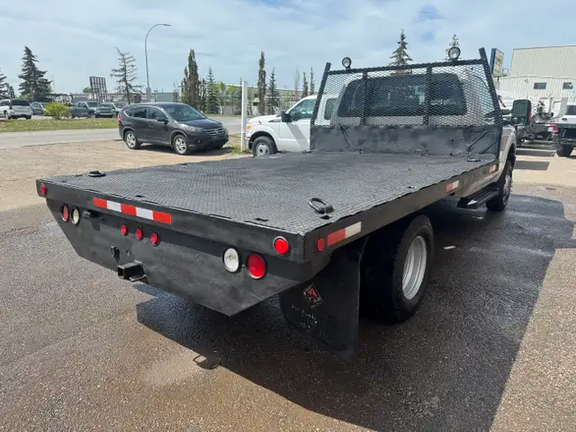 2014 Ford F-350 DRW 4X4 FLAT BED 62932758543873124