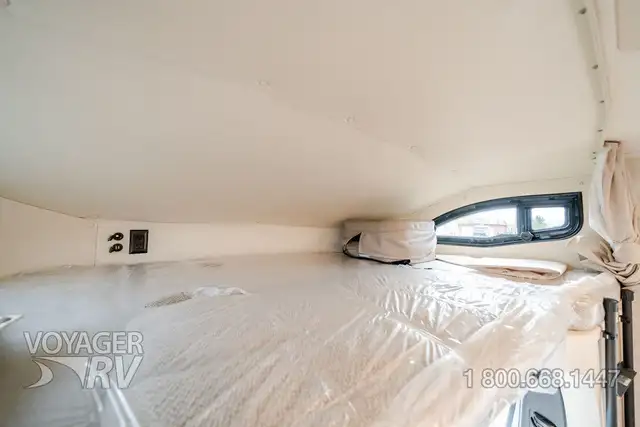 2025 Winnebago Navion 24J in RVs & Motorhomes in Kelowna - Image 34