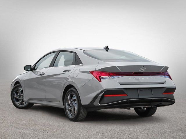 2025 Hyundai Elantra Luxury in Cars & Trucks in Fredericton - Image 4