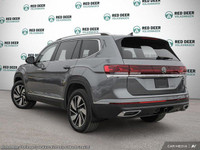 3rd Row Seat, AWD, Blind Spot Monitor, Leather Seats, Navigation System, Parking Assist! The 2025 Vo... (image 3)