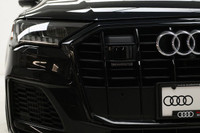 Locally owned & serviced 7 passenger SUV! This Carfax 1 owner local 2021 Audi Q7 with Quattro All-Wh... (image 2)