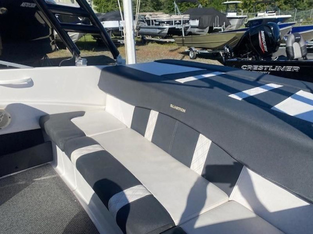 2015 Glastron GTS 185 in Powerboats & Motorboats in Bedford - Image 2