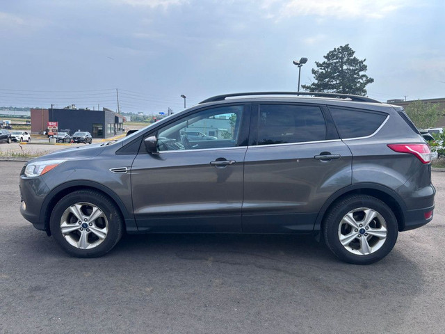 2015 Ford Escape SE 4dr Front-wheel Drive Automatic in Cars & Trucks in Mississauga / Peel Region - Image 3