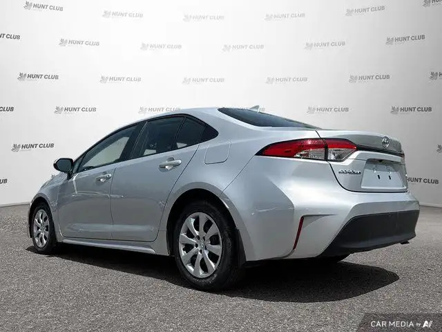 2023 Toyota Corolla LE in Cars & Trucks in Ottawa - Image 5
