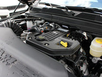 4x4, 6.7L Cummins HO Turbo Diesel, 8-Speed TorqueFlite HD, Power Sunroof, Rear Auto-Levelling Air Su... (image 9)