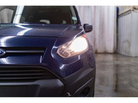**ONE OWNER - ACCIDENT FREE** 123,358 KM This 2017 Ford Transit Connect XL Cargo Van is powered by a... (image 5)