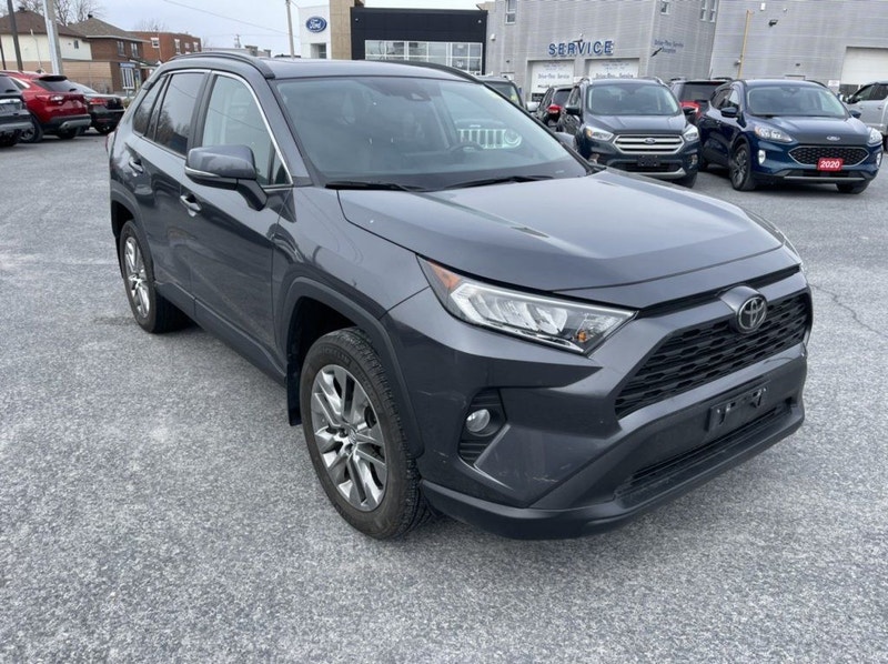 2020 Toyota RAV4 XLE | Cars & Trucks | Cornwall | Kijiji