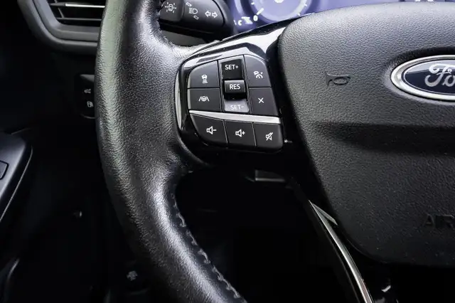 2021 Ford Escape Titanium Hybrid AWD • NAVIGATION • PREM. AUDIO in Cars & Trucks in Kingston - Image 19