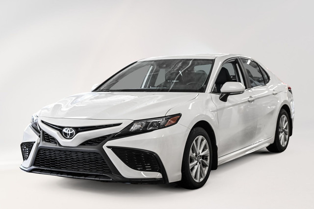 2022 Toyota Camry SE | Mags | Cuir | Caméra | Bluetooth | * Bas  in Cars & Trucks in City of Montréal - Image 2