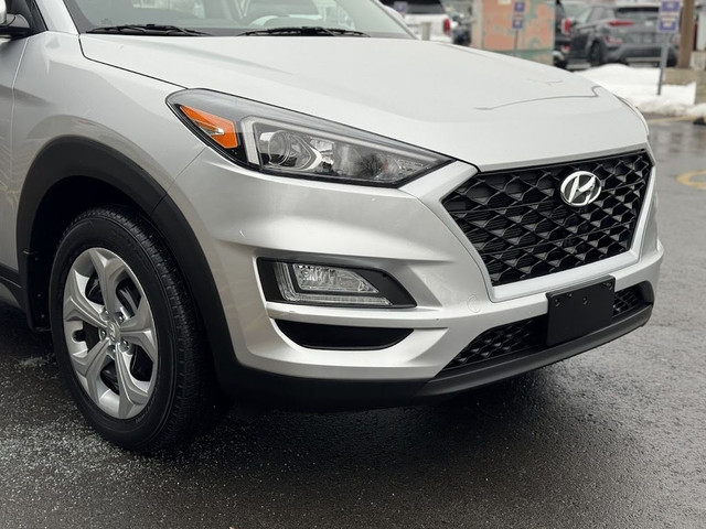  2019 Hyundai Tucson ESSENTIAL w/ BACK-UP CAM / AUTOMATIC / LOW  in Cars & Trucks in Calgary - Image 4