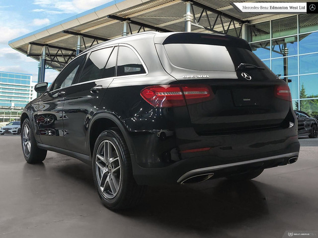 2019 Mercedes-Benz GLC 300 4MATIC SUV - Premium Package - Sport  in Cars & Trucks in Edmonton - Image 4