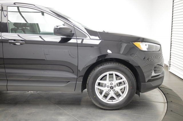 2023 Ford Edge SEL in Cars & Trucks in Calgary - Image 3