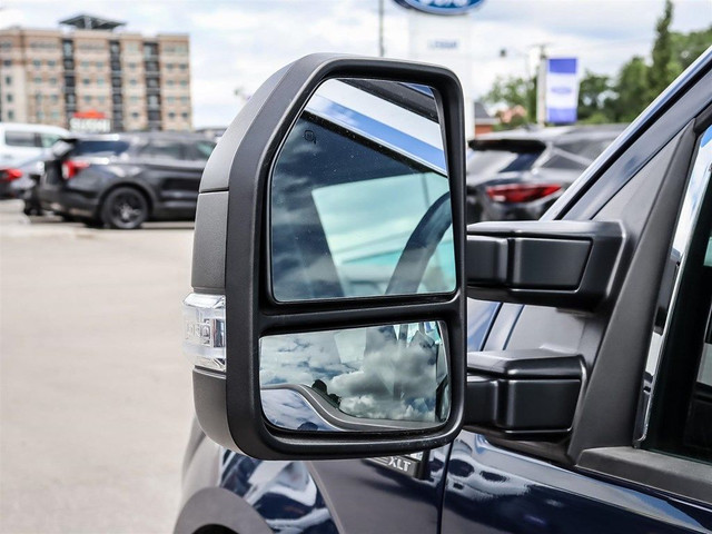 2020 Ford F-150 XLT 4WD SuperCrew 5.5' Box in Cars & Trucks in Markham / York Region - Image 3
