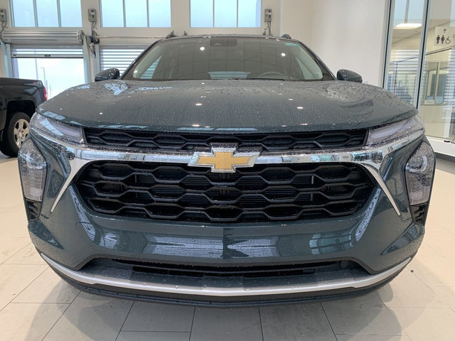 2025 Chevrolet Trax LT in Cars & Trucks in Calgary - Image 2