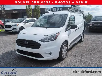 Le Ford Transit Connect XLT 2021 est un fourgon compact offrant un format parfait pour les aménageme...