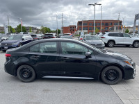 Low Mileage, Navigation, Sunroof, Heated Steering Wheel, Sport Suspension, Aluminum Wheels! A combin... (image 4)