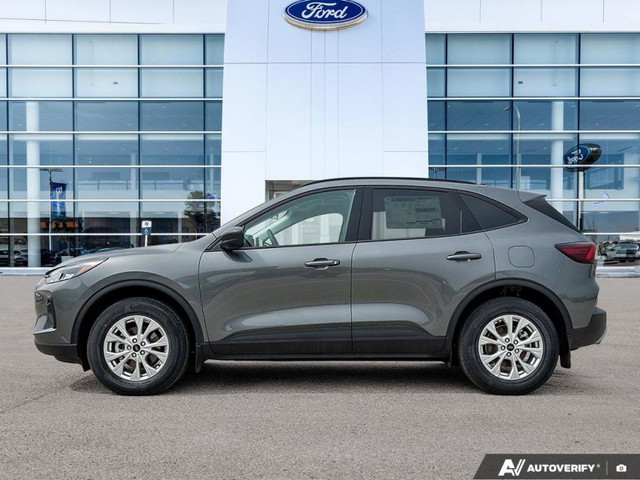 2025 Ford Escape Active 200A | 1.5L | AWD | Power Lift Gate | Te in Cars & Trucks in Winnipeg - Image 4