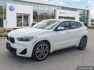 This BMW X2 delivers a Intercooled Turbo Premium Unleaded I-4 2.0 L/122 engine powering this Automat...