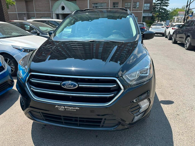  2017 Ford Escape 4WD 4dr SE Clean Carfax, Touch Screen Display in Cars & Trucks in Ottawa - Image 2
