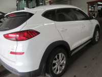 Our versatile 2019 Hyundai Tucson Preferred AWD is a knockout in Winter White! Powered by a 2.0 Litr... (image 3)