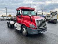 2016 FREIGHTLINER X12564ST