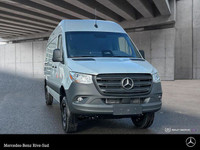 Mercedes-Benz Rive-Sud, la destination Mercedes-Benz par excellence. Bienvenue en première classe. D... (image 6)