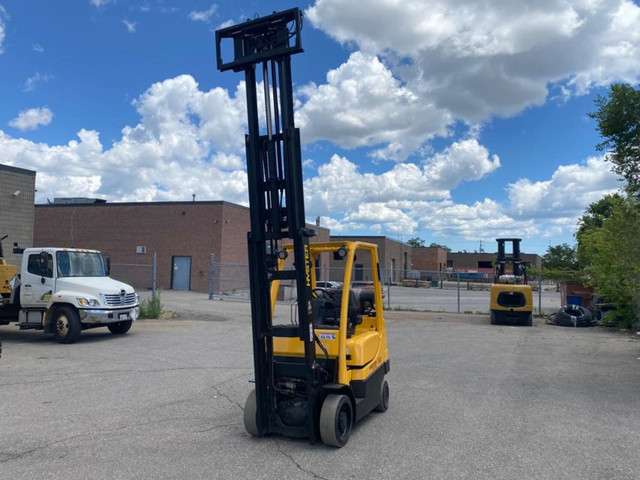 HYSTER LPG 5000 LBS. FORKLIFT in Heavy Equipment in Mississauga / Peel Region - Image 2