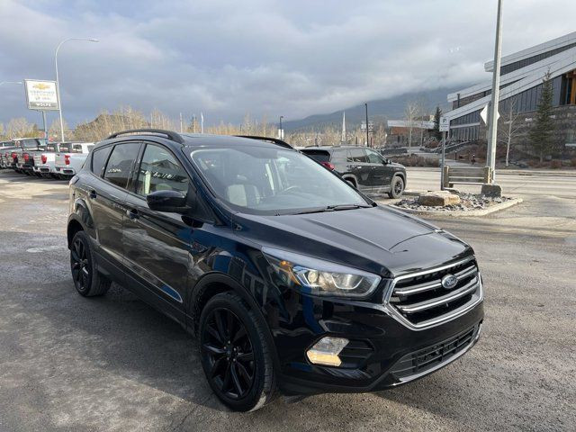2017 Ford Escape SE in Cars & Trucks in Banff / Canmore