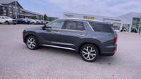 All Wheel Drive. Leather Interior. Touchscreen. Bluetooth. Remote Start. Sunroof. Rear View Backup C... (image 6)