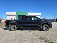 2022 GMC Sierra 1500 4WD Crew Cab AT4 with the 6.2L and 92,000kms. Clean history with no accidents S... (image 3)