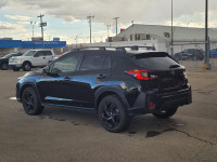 Heated Steering Wheel, Blind Spot Detection, Proximity Key, Heated Seats, Apple CarPlay! At Subaru E... (image 6)