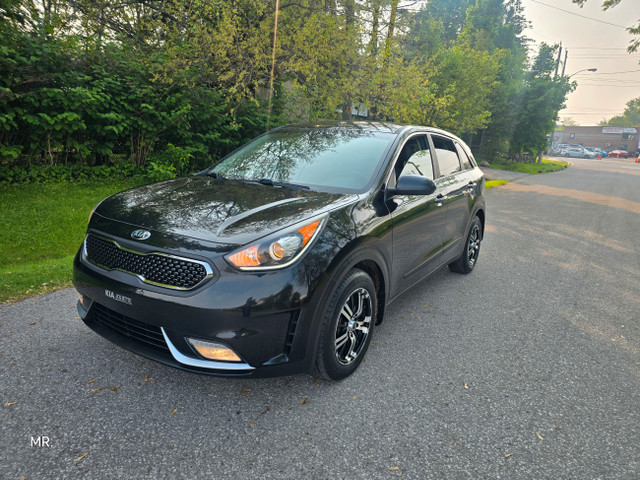 2017 Kia NIRO L in Cars & Trucks in City of Toronto - Image 2