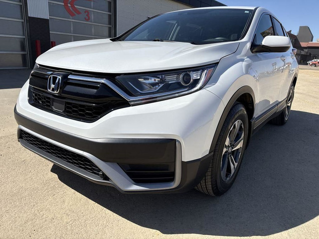 2022 Honda CR-V LX in Cars & Trucks in Edmonton - Image 2