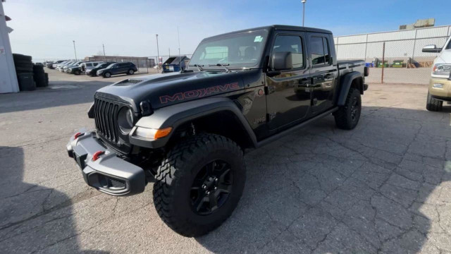 2023 Jeep Gladiator Mojave Soft & Hard Top | Leather Interior... in Cars & Trucks in London - Image 3