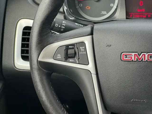 2017 GMC Terrain SLE - A/C - $129 B/W in Cars & Trucks in Moncton - Image 15