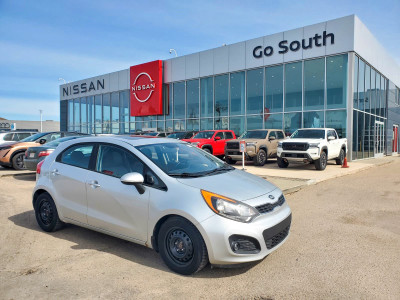 2014 Kia Rio EX , SUNROOF, AUTO, HATCHBACK