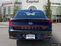 This Hyundai Sonata has a strong Intercooled Turbo Regular Unleaded I-4 1.6 L/98 engine powering thi... (image 4)