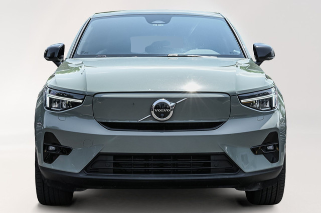 2024 Volvo C40 Recharge Pure Electric Plus*AWD*Carplay*Android A in Cars & Trucks in City of Montréal - Image 2