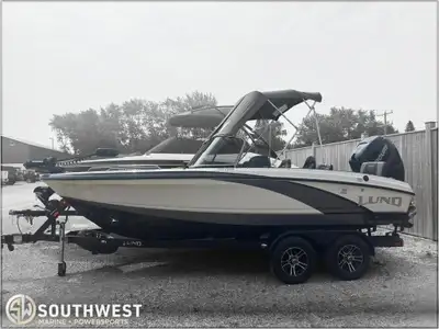2017 Lund Boat Co 189 Tyee GL Sport All-In-Pricing Fibreglass with 200HP Mercury, Minn Kota Ulterra,...
