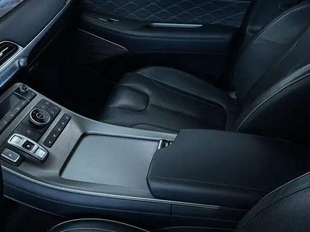 2021 Hyundai Palisade Ultimate Calligraphy | AWD | 7 Passenger in Cars & Trucks in Prince George - Image 24