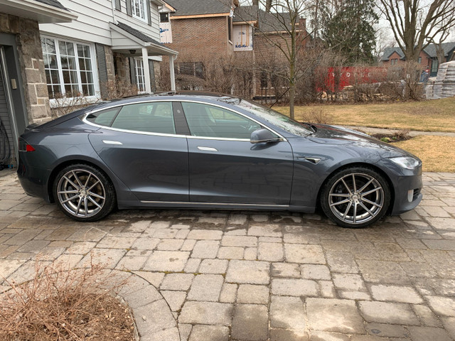 2016 Tesla Model S, 75D, AWD in Cars & Trucks in City of Montréal - Image 3