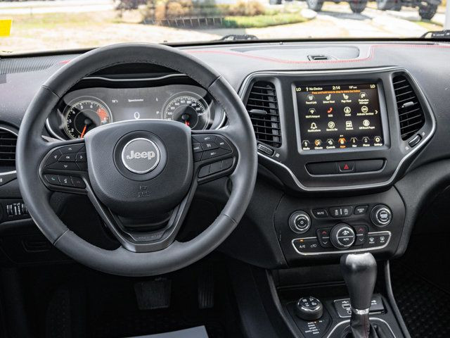 2022 Jeep Cherokee Trailhawk in Cars & Trucks in Barrie - Image 2