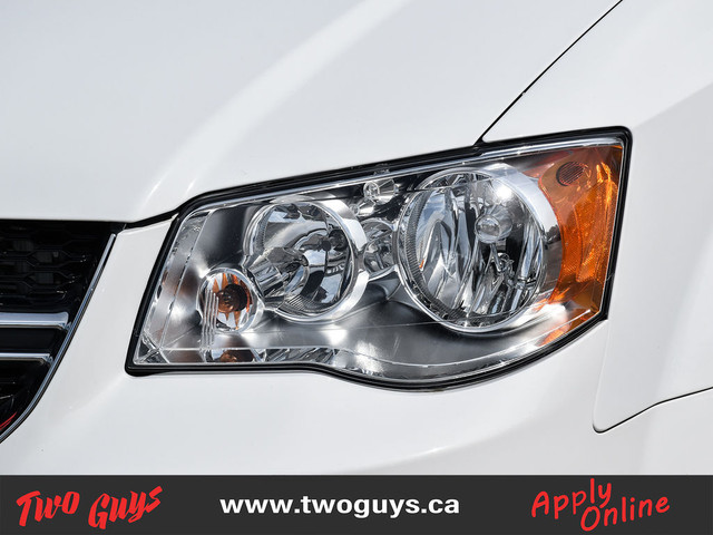 2020 Dodge Grand Caravan Premium Plus 2WD 3rd Row Seat DVD Nav B in Cars & Trucks in St. Catharines - Image 4