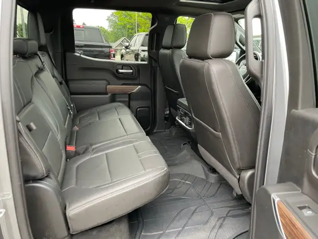 2020 Chevrolet Silverado 1500 dans Autos et camions dans Région d’Oakville/Halton - Image 17