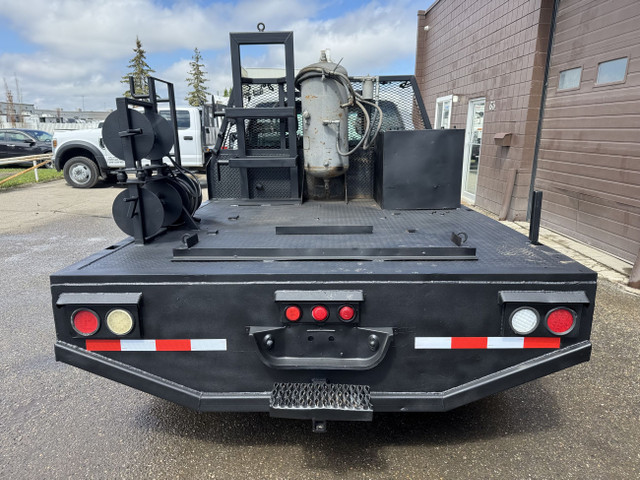 2015 Ford F-350 DRW XLT Flat Bed Welding Setup in Cars & Trucks in Calgary - Image 4