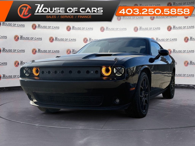 2017 Dodge Challenger 2dr Cpe GT in Cars & Trucks in Calgary